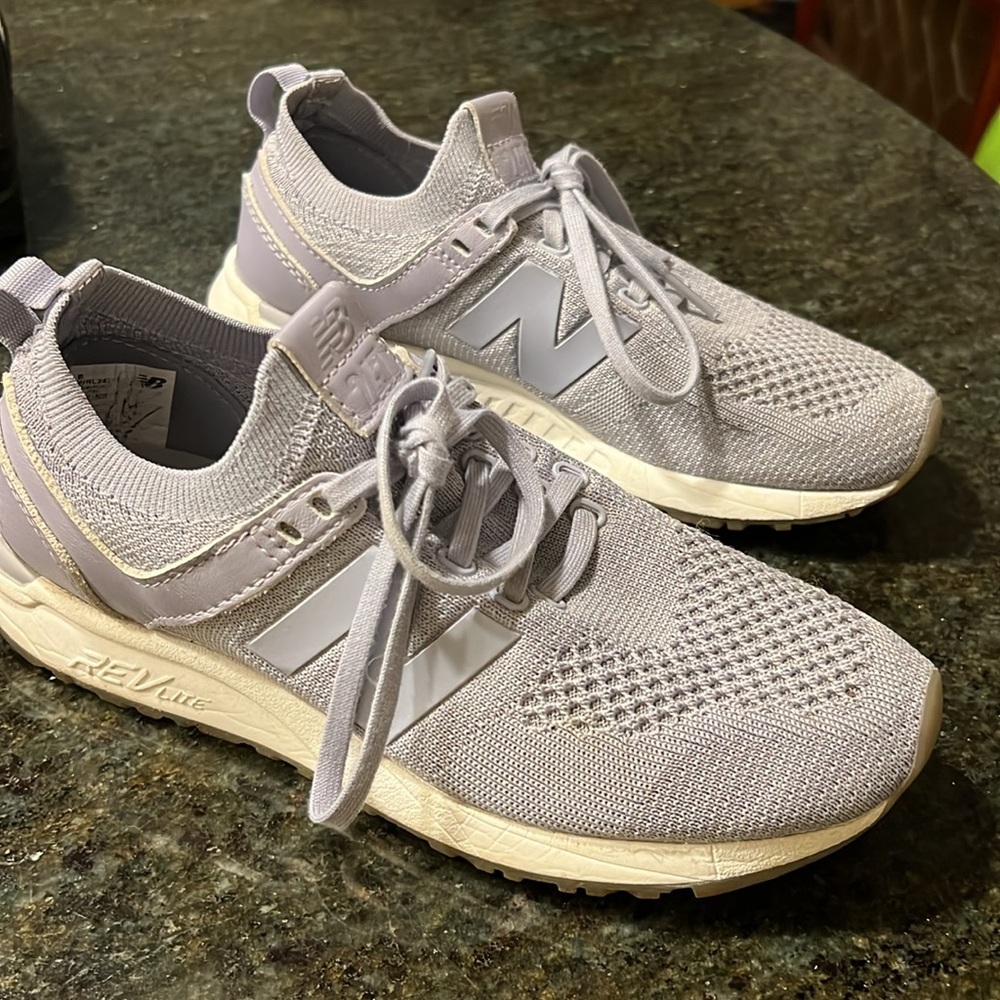 New Balance lilac running/walking sneakers - Picture 4 of 5